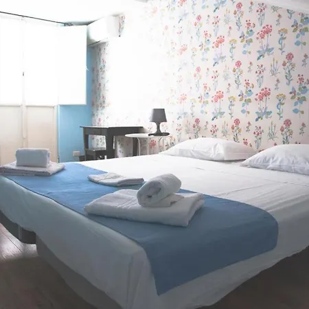 אכסניה In City-in