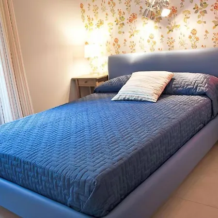 אכסניה In City-in קטאניה