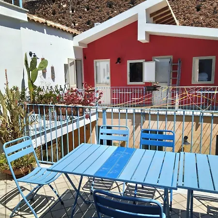 אכסניה In City-in *